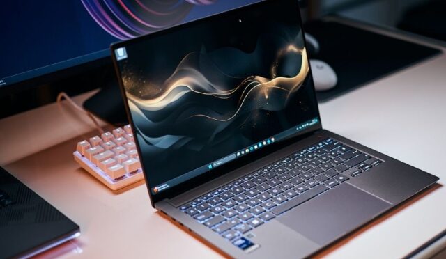 İnce Hafif Laptop Önerisi (2026 Yılının En Hafif ve Hızlı Laptop Modelleri)
